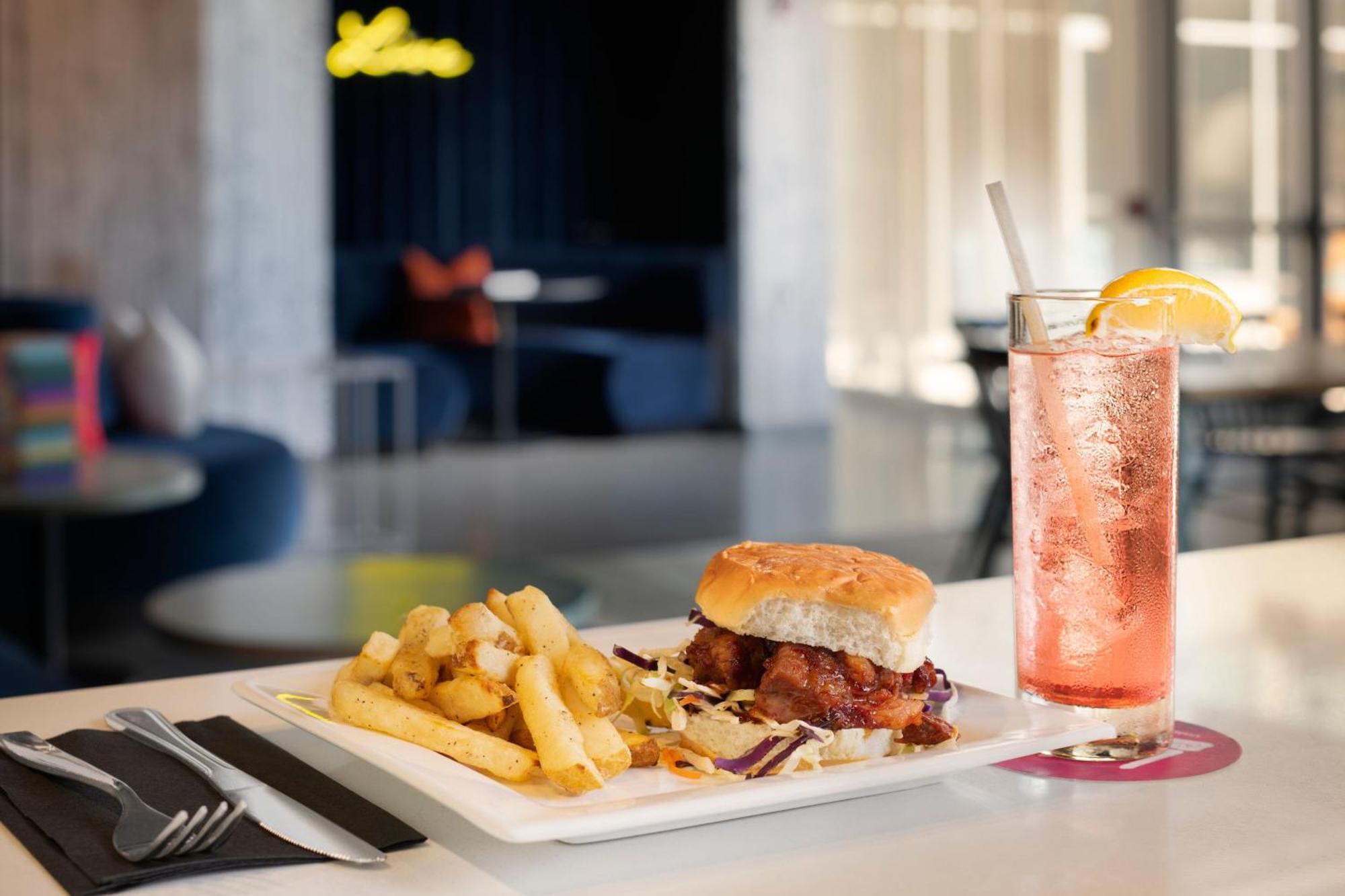 Aloft Quail Springs Hotel